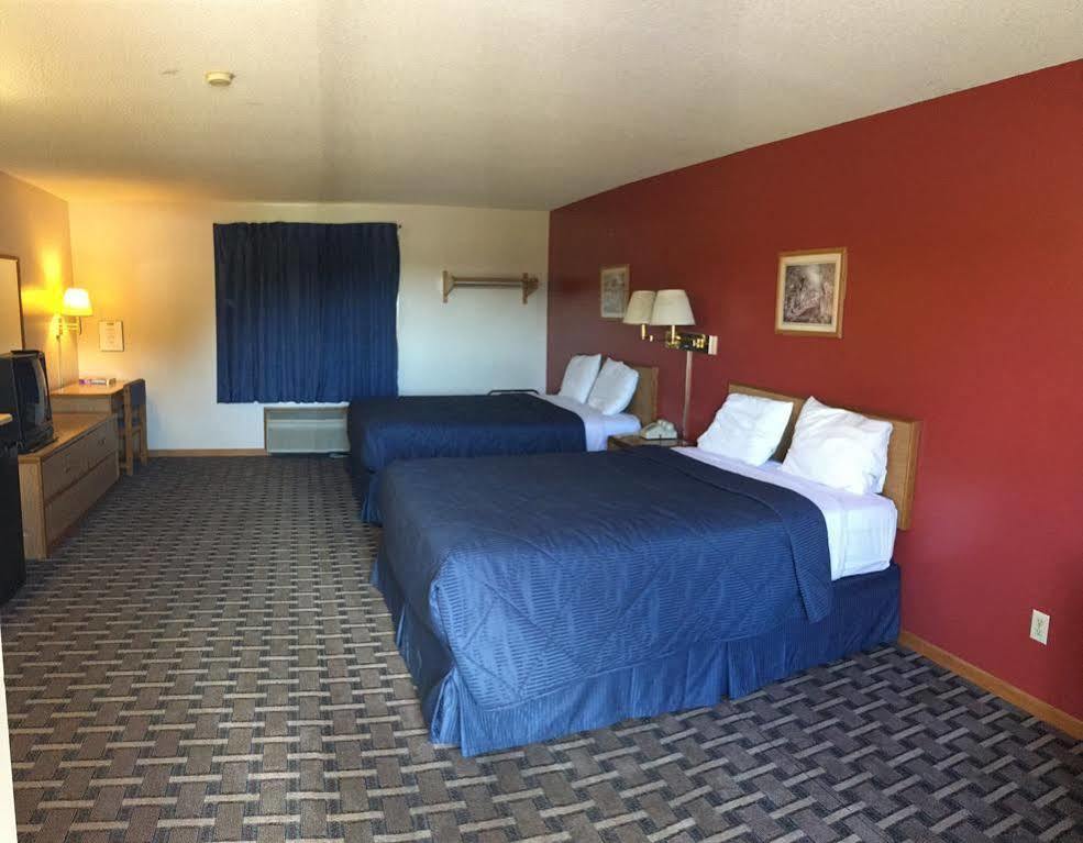 Budget Host Inn Fridley Dış mekan fotoğraf